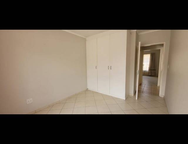 2 BEDROOM SIMPLEX FOR SALE IN MULBARTON